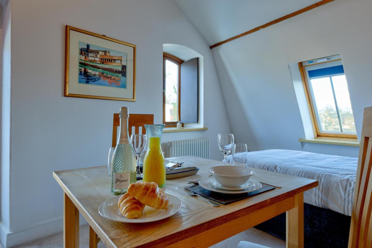 סטמפורד Central Studio Suite - Modern Stay With Free Wifi מראה חיצוני תמונה